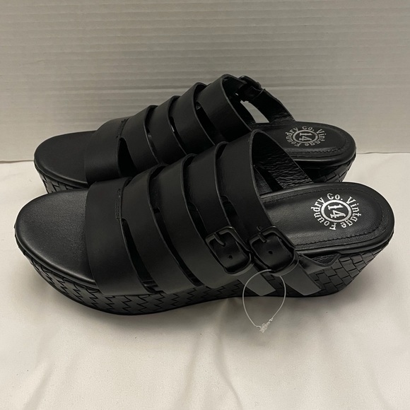 VINTAGE FOUNDRY CO LEATHER SANDALS - Picture 1 of 12